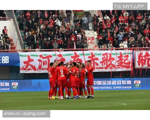 新赛季中超联赛成了各队填补阵容漏洞的竞技场